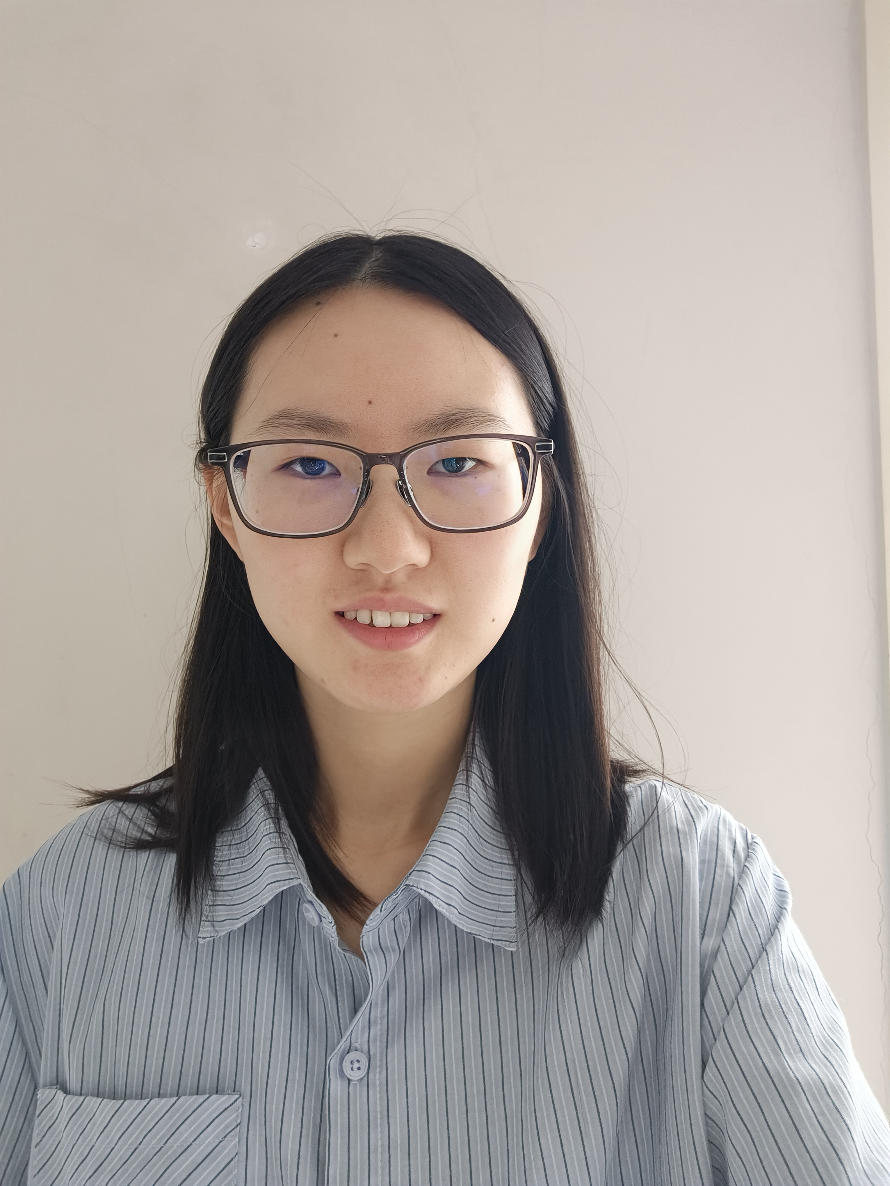 Ruoxuan Zhang portrait